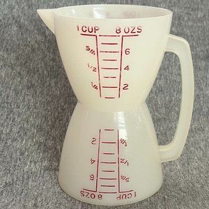Tupperware Wet Dry Double Measuring Cup